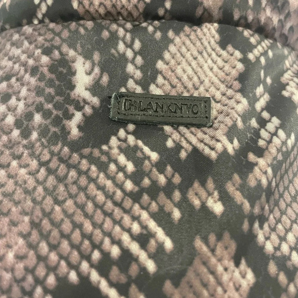 NWT Blank NYC Reversible (purple snake print/black) puffer coat XS - Picture 8 of 9